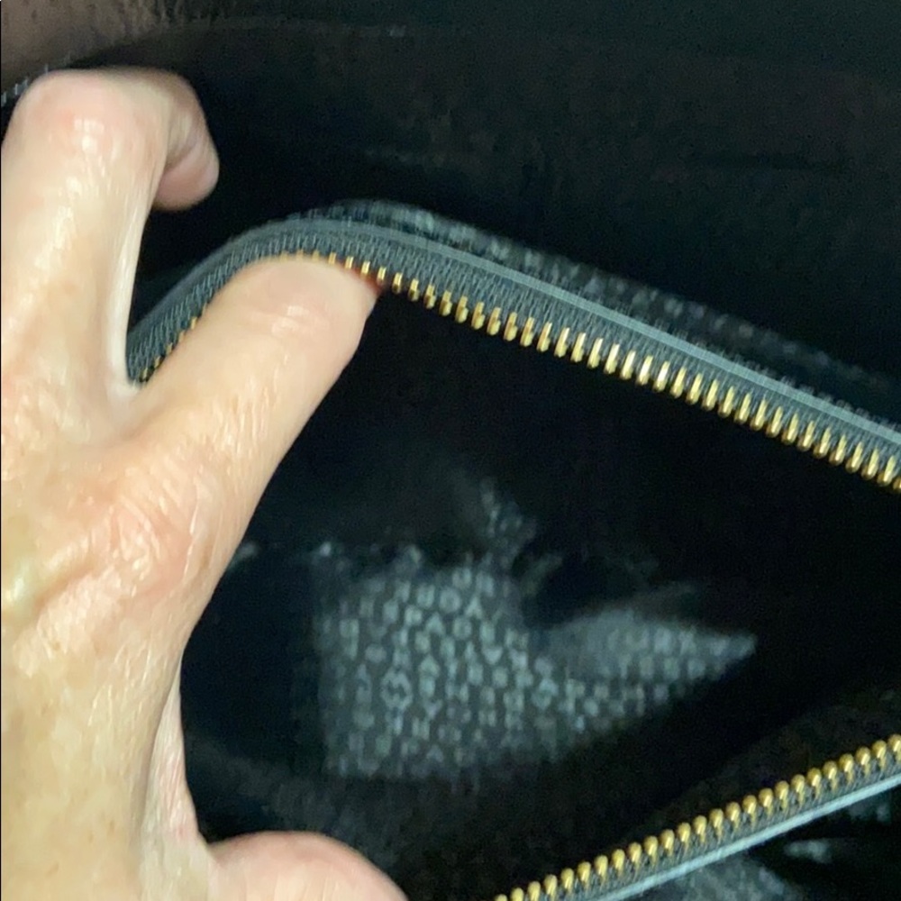 Kate Spade Handbag. New Condition! - Picture 6 of 16